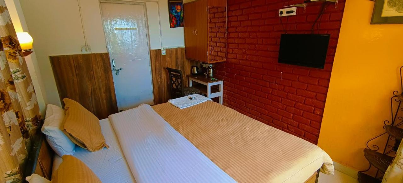Mcleodganj Bed & Breakfast Мак-Леод-Гейндж Экстерьер фото